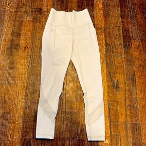 Athleta salutation stash mesh tight XXS like new